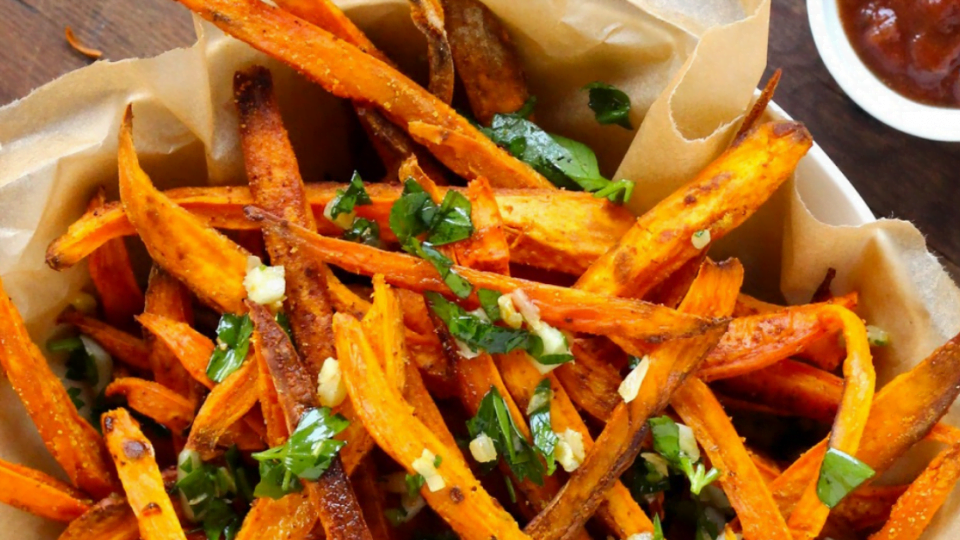 Garlic Sweet Potato Fries - Real Plans