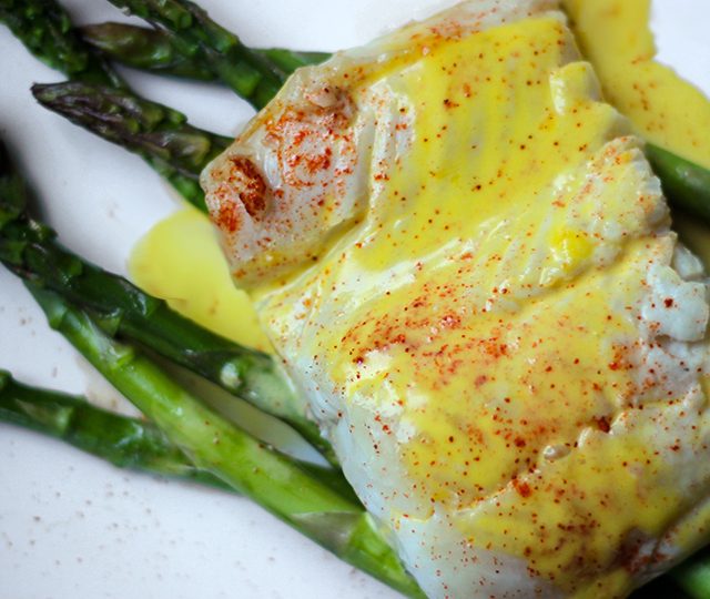 Red Snapper and Asparagus with Hollandaise - Real Plans