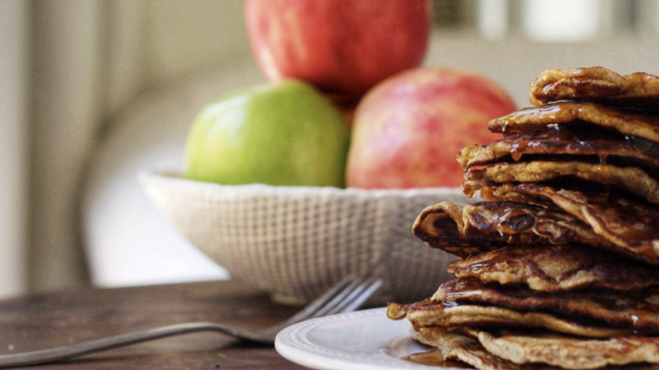 RealPlans-RECIPES-Gluten-Free-Apple-Pancakes