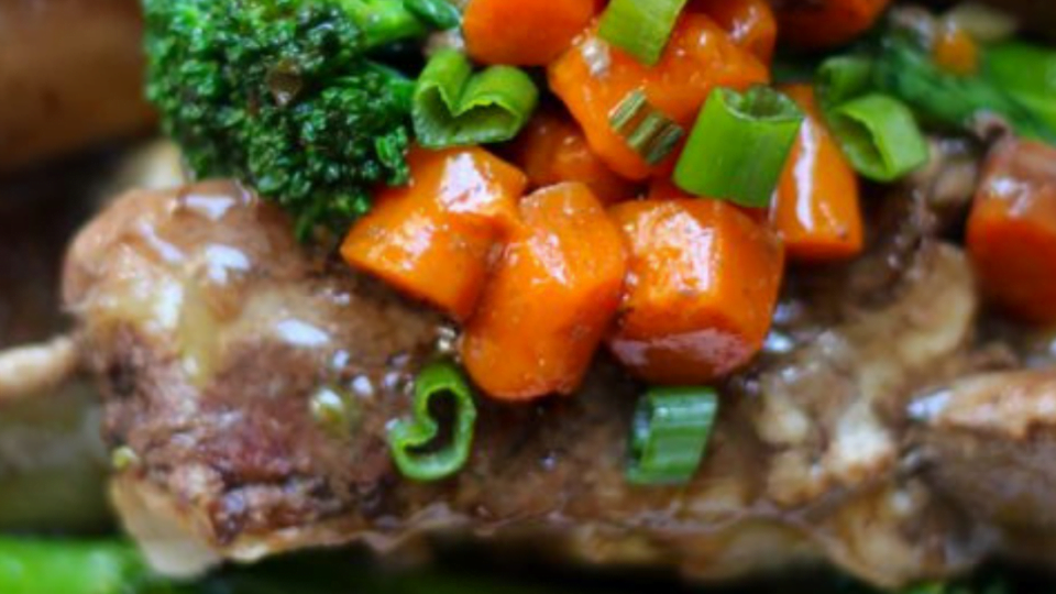 Slow Cooker Asian Short Ribs with Broccolini and Carrots (Paleo)