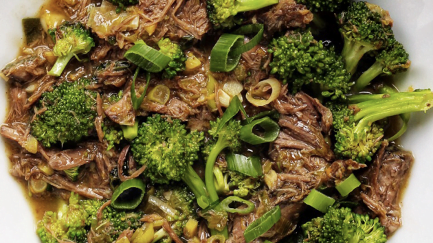 RealPlans-RECIPES-Shredded-Beef-and-Broccoli