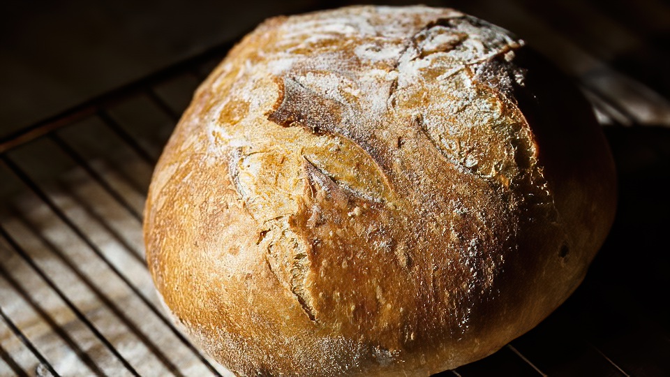 What are the Ingredients in Real Sourdough Bread?