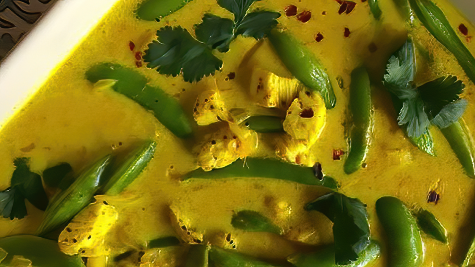 Coconut Curry with Chicken and Snap Peas